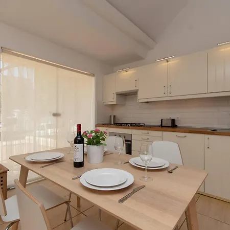 Palms 4 - Three Bed Апартаменты Сан Мигель