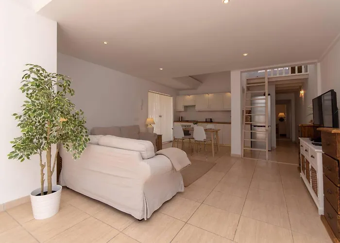 Palms 4 - Three Bed شقة