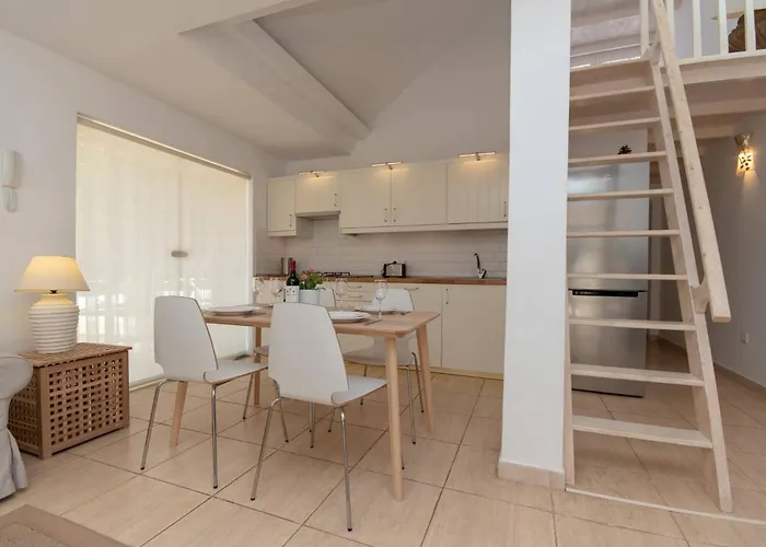 Palms 4 - Three Bed Appartement