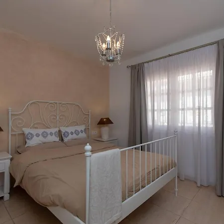 아파트 Palms 4 - Three Bed *