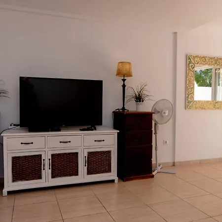 Palms 4 - Three Bed Апартаменты Сан Мигель